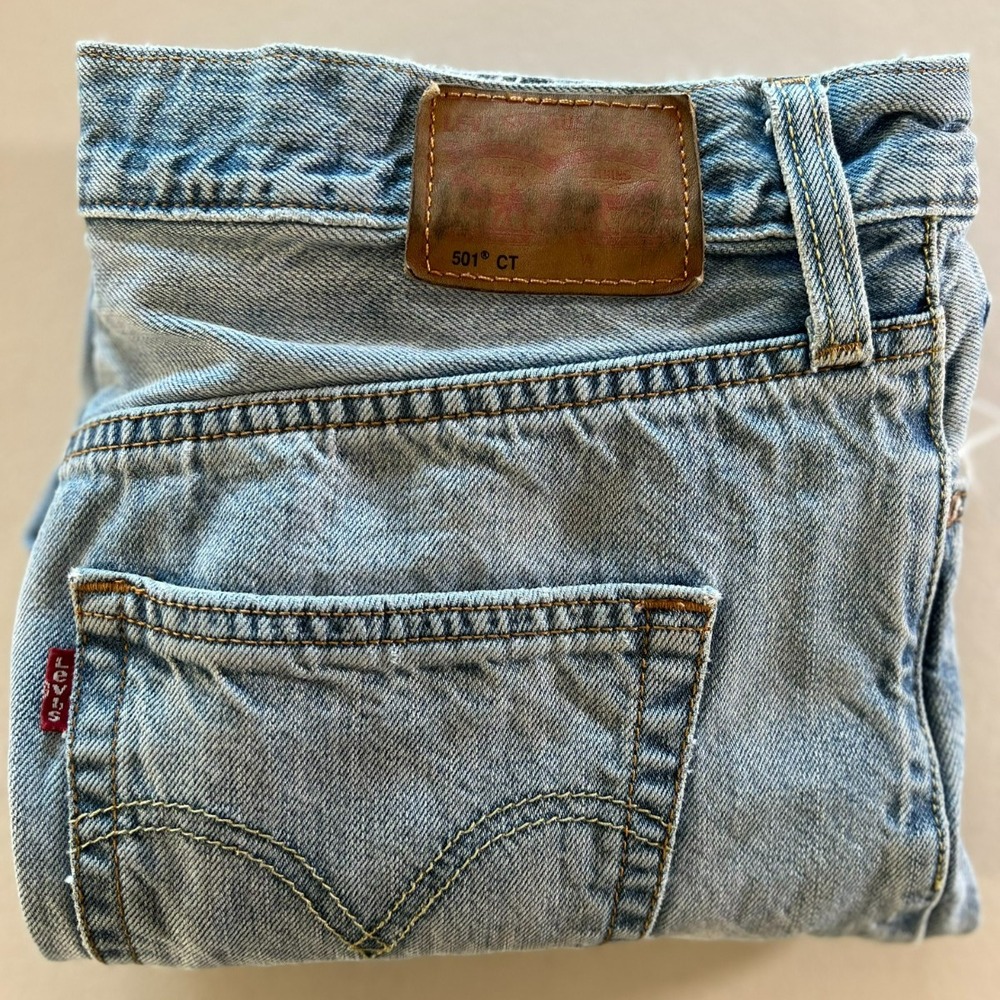 Levis 501 CT Jeans Women 28x32 Fits 30x27 White Oak Cone Denim Light Wash B Fly